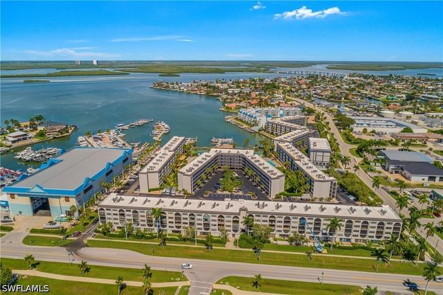 1024 Anglers CV C308, Marco Island, FL 34145