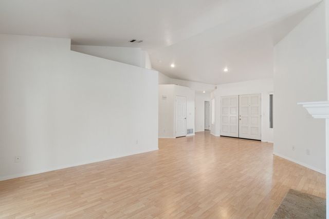 2699 Peach Tree St, Hemet, CA 92545