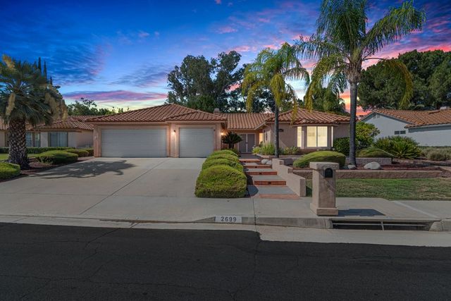 2699 Peach Tree St, Hemet, CA 92545