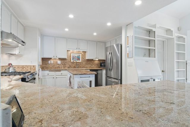 2699 Peach Tree St, Hemet, CA 92545