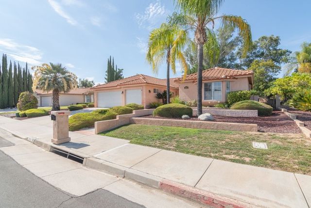 2699 Peach Tree St, Hemet, CA 92545