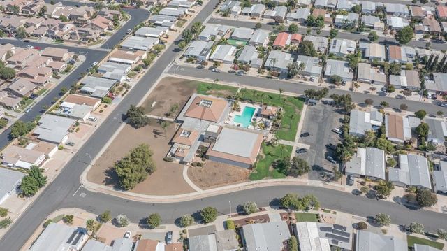 2699 Peach Tree St, Hemet, CA 92545