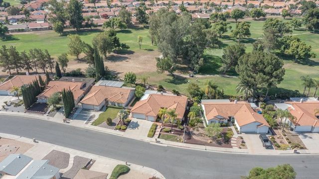 2699 Peach Tree St, Hemet, CA 92545