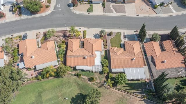 2699 Peach Tree St, Hemet, CA 92545