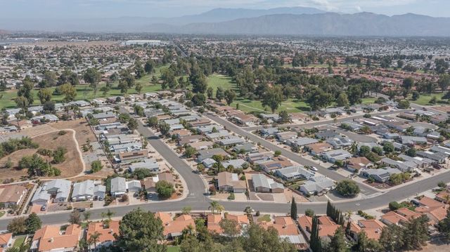 2699 Peach Tree St, Hemet, CA 92545