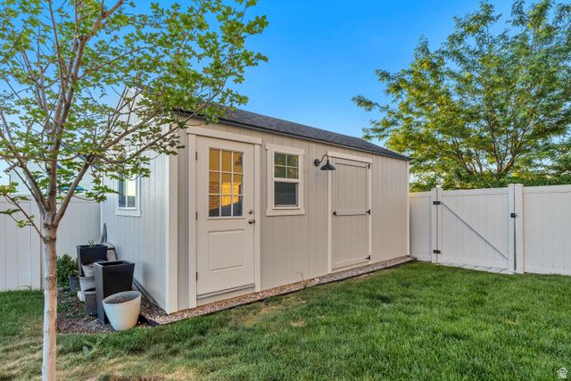 3569 W 2660 S, Syracuse, UT 84075