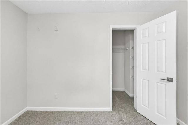 429 Blue Creek Lane, Loganville, GA 30052