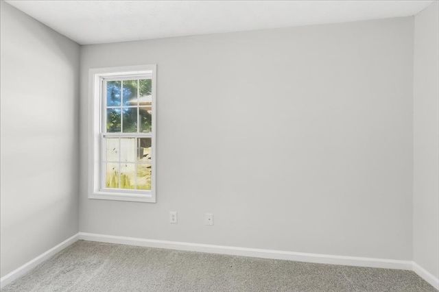 429 Blue Creek Lane, Loganville, GA 30052
