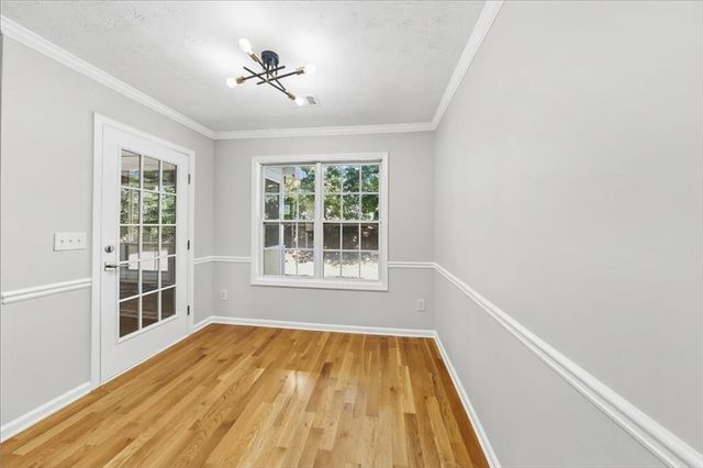 429 Blue Creek Lane, Loganville, GA 30052