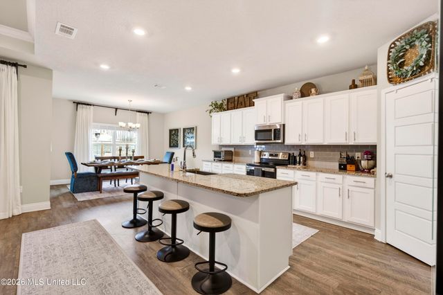 11648 Talla Drive, Ocean Springs, MS 39564