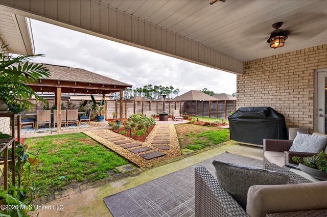 11648 Talla Drive, Ocean Springs, MS 39564