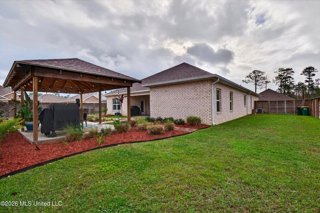11648 Talla Drive, Ocean Springs, MS 39564