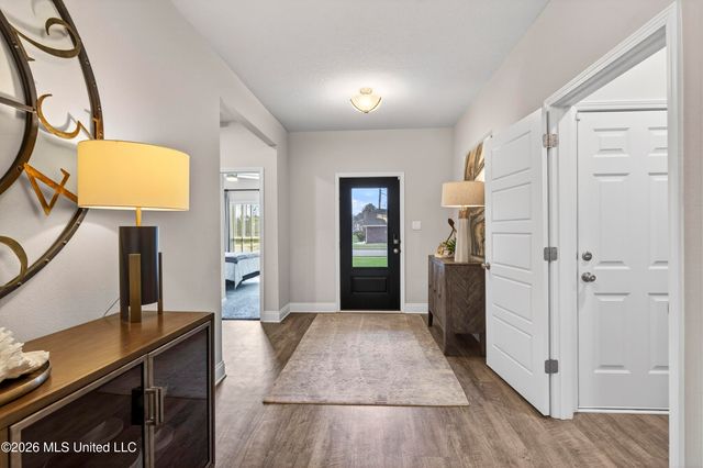 11648 Talla Drive, Ocean Springs, MS 39564