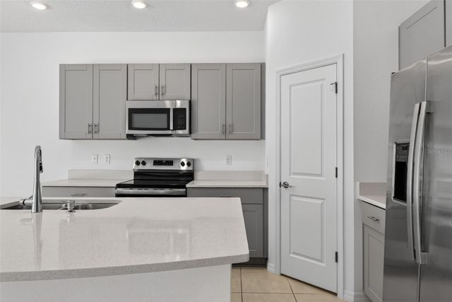 16637 BERGAMO PLACE, Bradenton, FL 34211