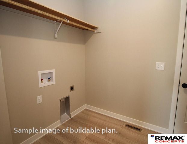 975 W Avondale Street, Lincoln, NE 68523