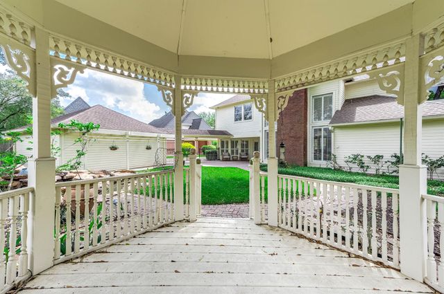 3702 Belle Grove Ln, Sugar Land, TX 77479