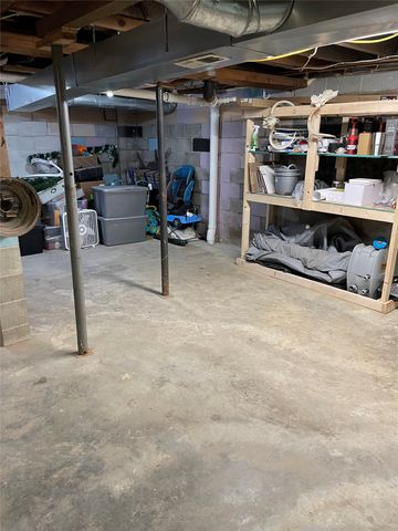 1219 Spencer Street, Grinnell, IA 50112