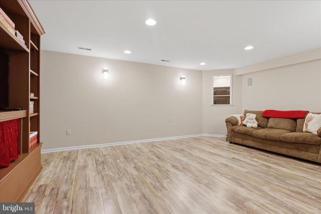 Image 48 of property listing at 2655 BROOK VALLEY RD, Frederick, MD 21701