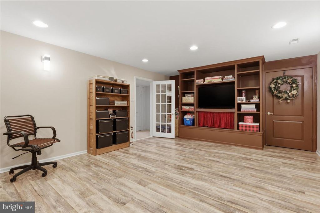 Image 49 of property listing at 2655 BROOK VALLEY RD, Frederick, MD 21701