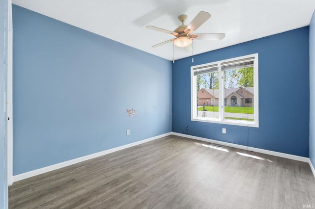 8916 Spring Forest Drive, Fort Wayne, IN 46804