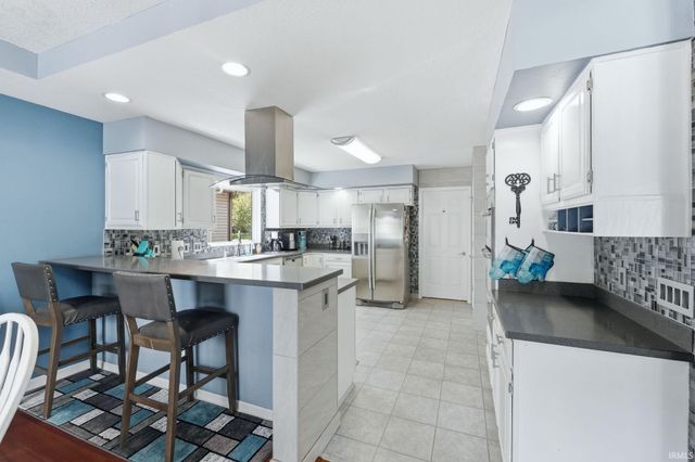 8916 Spring Forest Drive, Fort Wayne, IN 46804