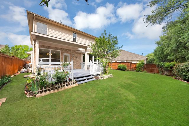 9316 Western Trail, Irving, TX 75063