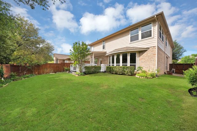 9316 Western Trail, Irving, TX 75063