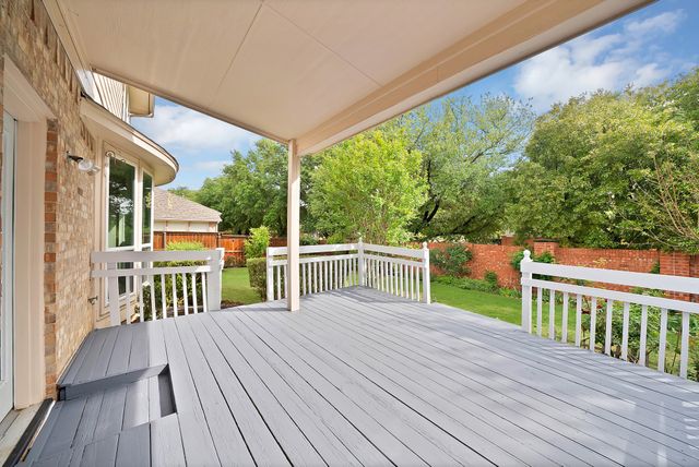 9316 Western Trail, Irving, TX 75063