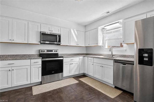 997 Culver LN, Virginia Beach, VA 23454