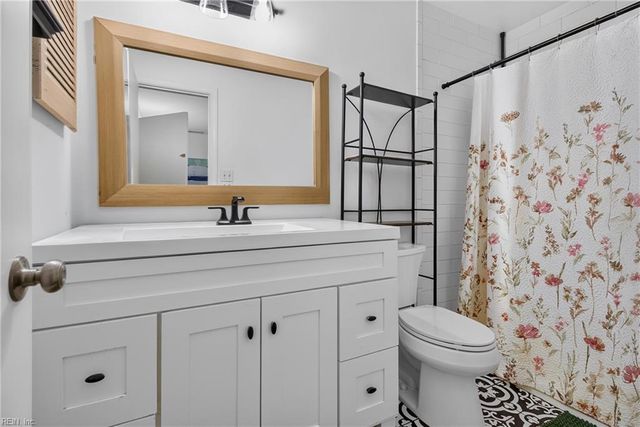 997 Culver LN, Virginia Beach, VA 23454