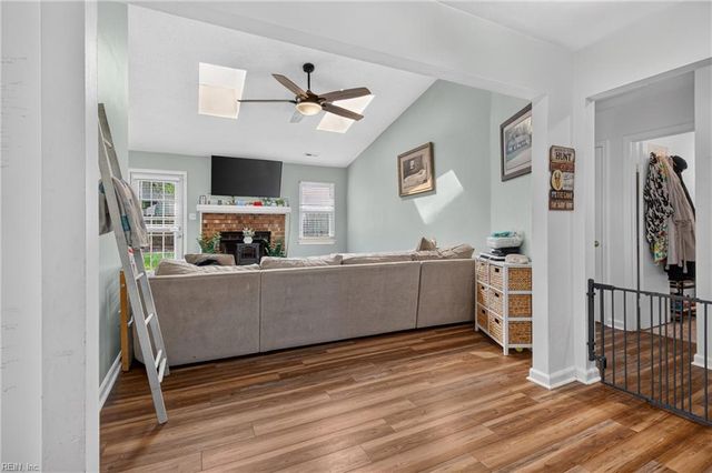 997 Culver LN, Virginia Beach, VA 23454