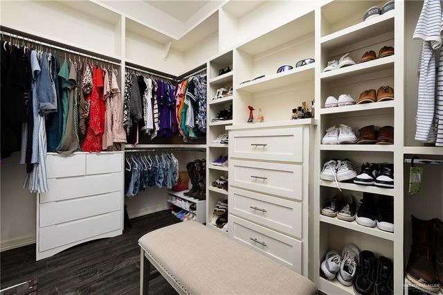 717 N Park Place Drive, Weslaco, TX 78599