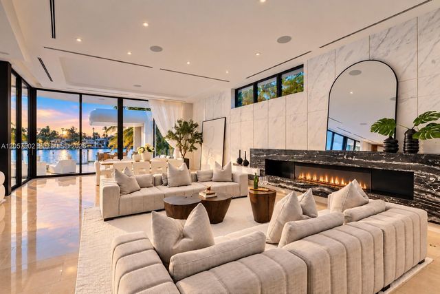 503 E Dilido Drive, Miami Beach, FL 33139