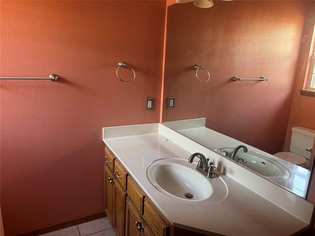 414 E Kirk Street, Perkins, OK 74059
