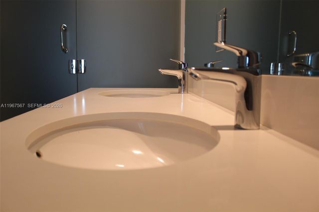 501 NE 31st St 2705, Miami, FL 33137