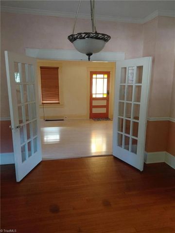 609 Joyner Street, Greensboro, NC 27403