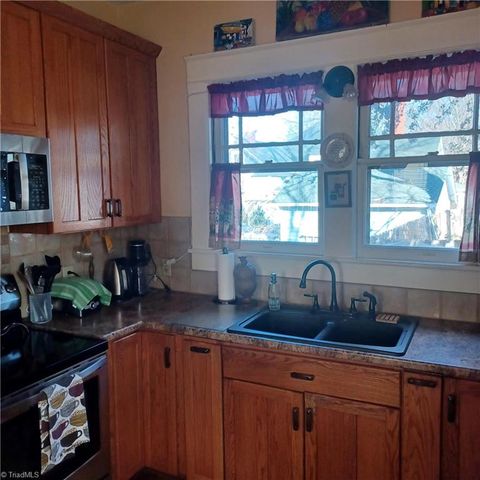 609 Joyner Street, Greensboro, NC 27403