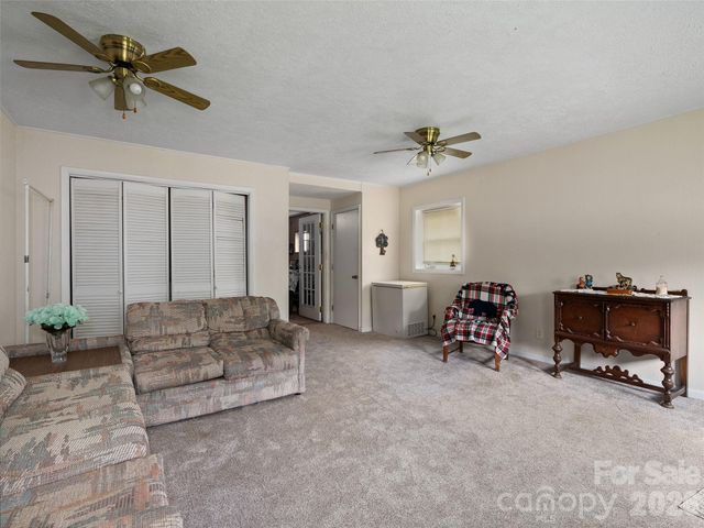 46 Trevor Court, Clyde, NC 28721