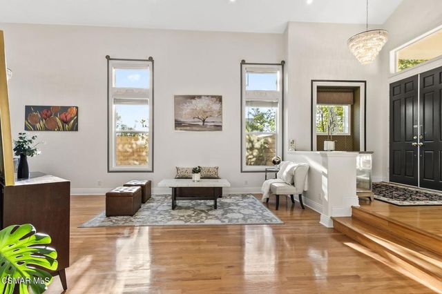 15606 Harte Lane, Moorpark, CA 93021