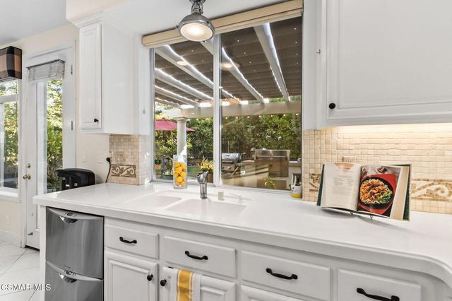 15606 Harte Lane, Moorpark, CA 93021