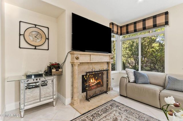 15606 Harte Lane, Moorpark, CA 93021