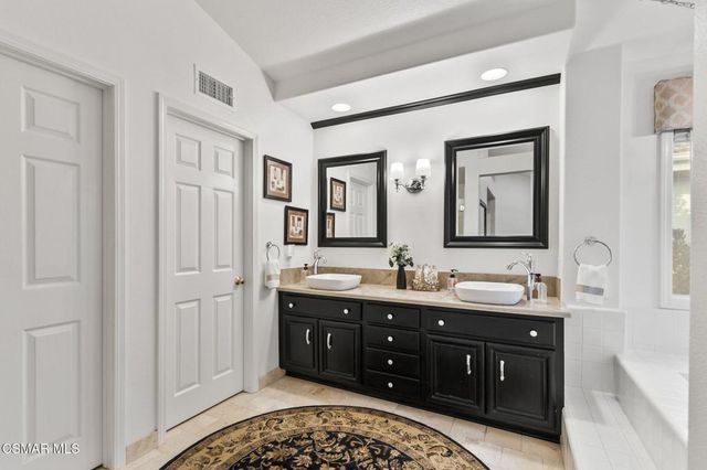 15606 Harte Lane, Moorpark, CA 93021