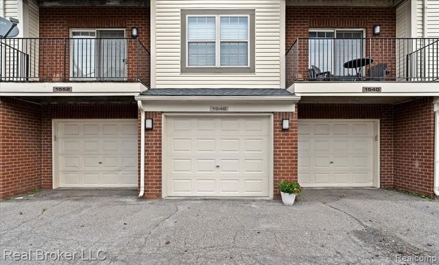 1546 Devon Lane, Troy, MI 48084