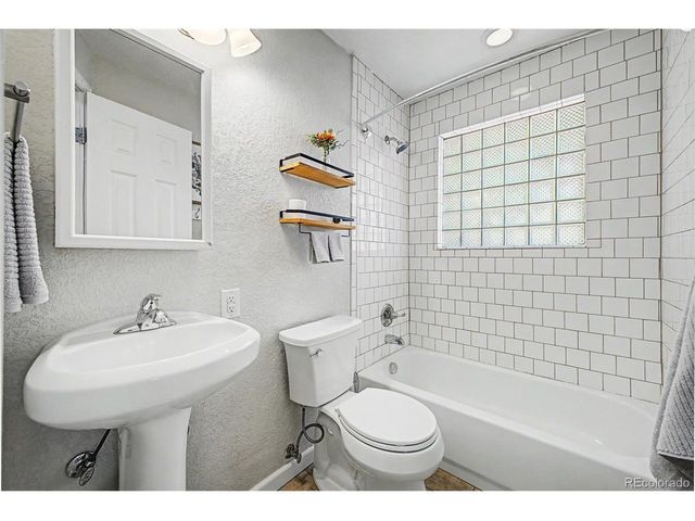 1414 Spruce St, Denver, CO 80220