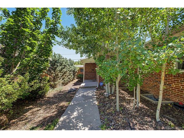 1414 Spruce St, Denver, CO 80220