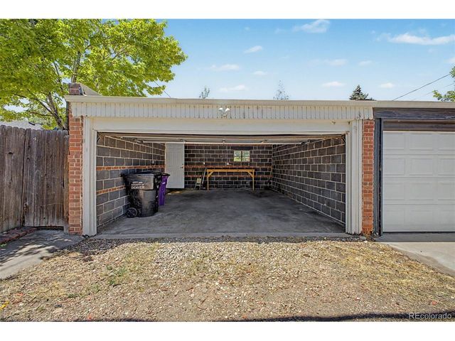 1414 Spruce St, Denver, CO 80220