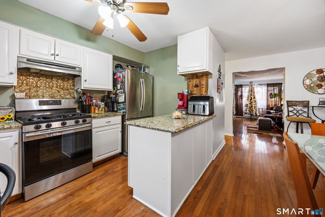 105 Pond Street, Bridgeport, CT 06606