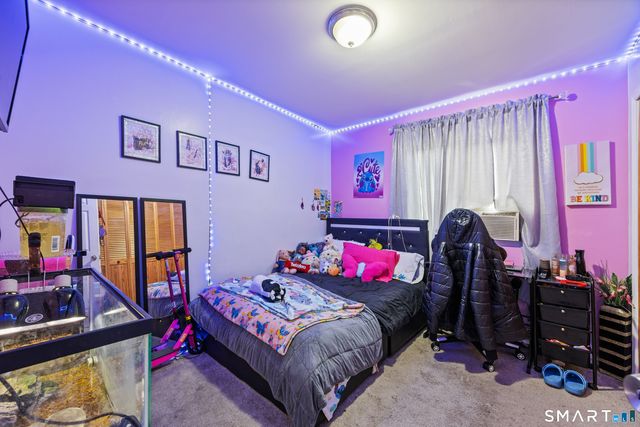 105 Pond Street, Bridgeport, CT 06606