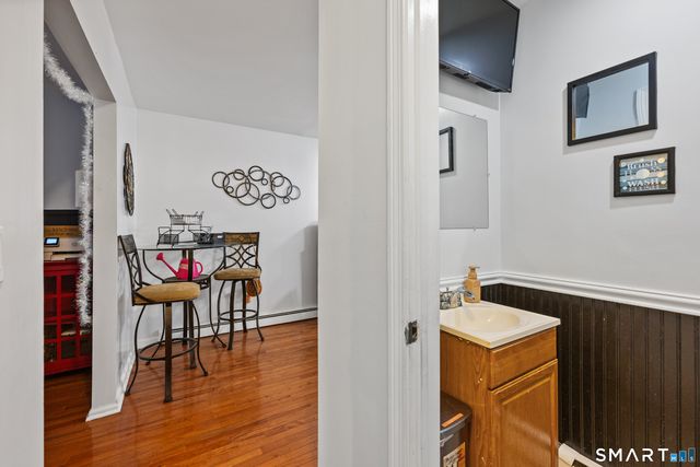 105 Pond Street, Bridgeport, CT 06606