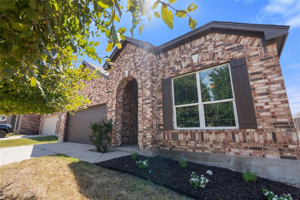 5825 Pescia ST, Round Rock, TX 78665
